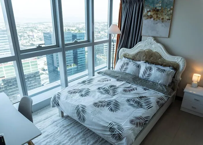 A2j Luxury 2br Bgc Uptown Near Uptown Mall Apartment
