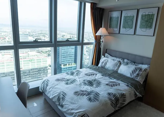 A2j Luxury 2br Bgc Uptown Near Uptown Mall * Manila