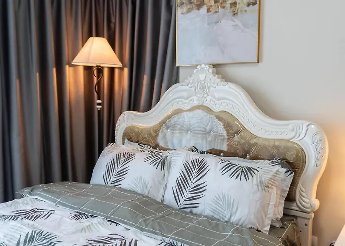 A2j Luxury 2br Bgc Uptown Near Uptown Mall Apartamento *