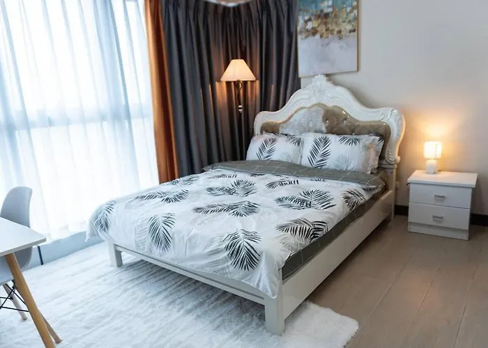 A2j Luxury 2br Bgc Uptown Near Uptown Mall Apartment *