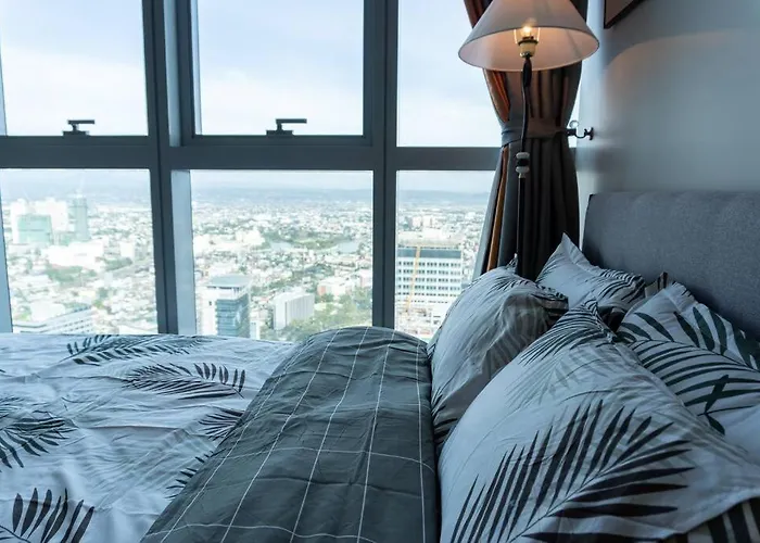 Apartment A2j Luxury 2br Bgc Uptown Near Uptown Mall